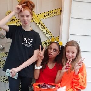 Meet your Posher, Kelly